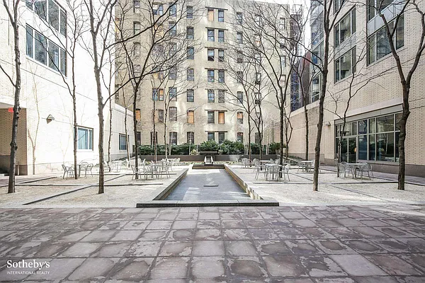 Sold by Sotheby's International Realty | media 22