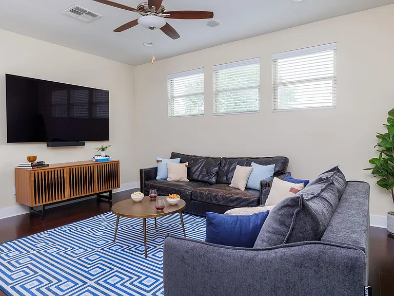 5206 Woodrow Ave — Photo 21
