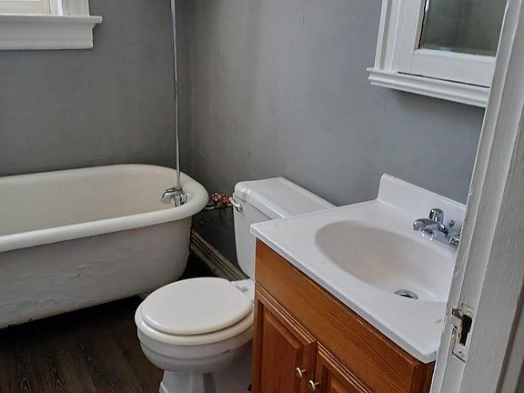 5th image of 4300 S Compton Ave #4300B-1