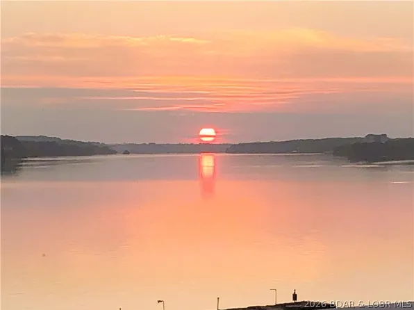 70 Sunrise Ridge Dr Unit 633, Sunrise Beach, MO 65079