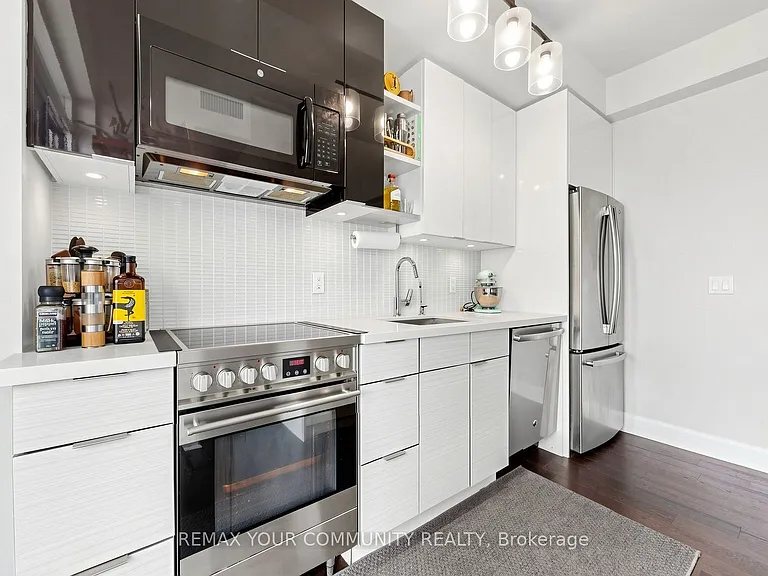 33 Shore Breeze Dr #1408 — Photo 8