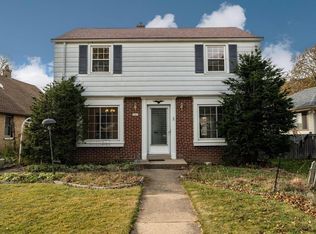 2869 N 73rd St, Milwaukee, WI 53210