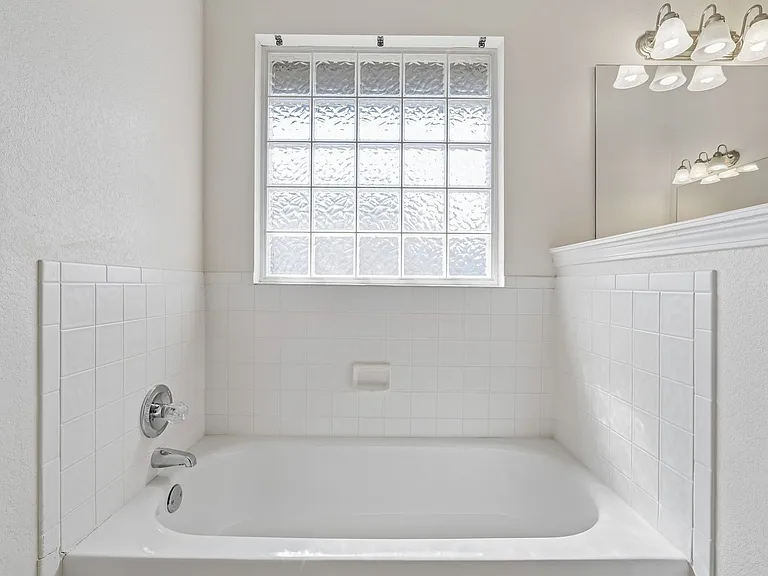 1708 Creekside Ct — Photo 25