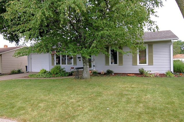 1st image of 526 Hawthorne Ave