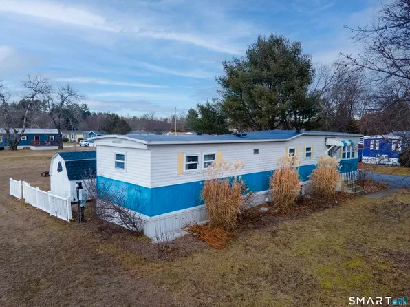 67 Breezy Ln, Thompson, CT 06277