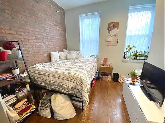 2nd image of 305 Malcolm X Blvd #1