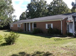 804 Saint Pauls Church Rd, Salisbury, NC 28146