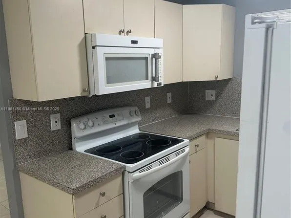 13920 NE 2nd Ave #3A, Miami, FL 33161