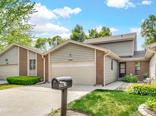 39894 N Golf Ln, Antioch, IL 60002