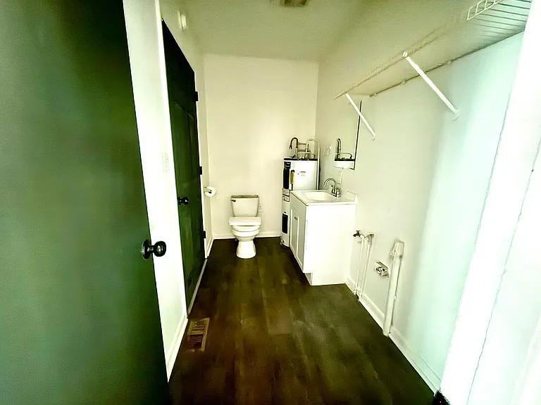3708 E Shelbiana Rd — Photo 12