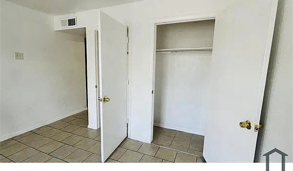 8200 Copper Ave NE #C — Photo 16