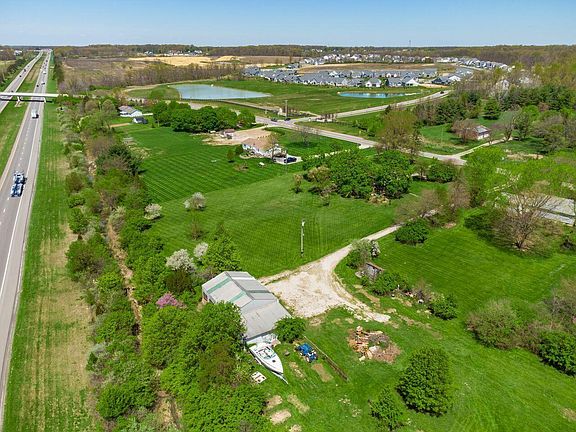 5th image of 8841 Mitchell Dewitt Rd