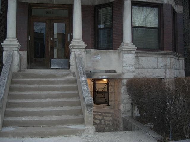 1st image of 2614 W Iowa St #G