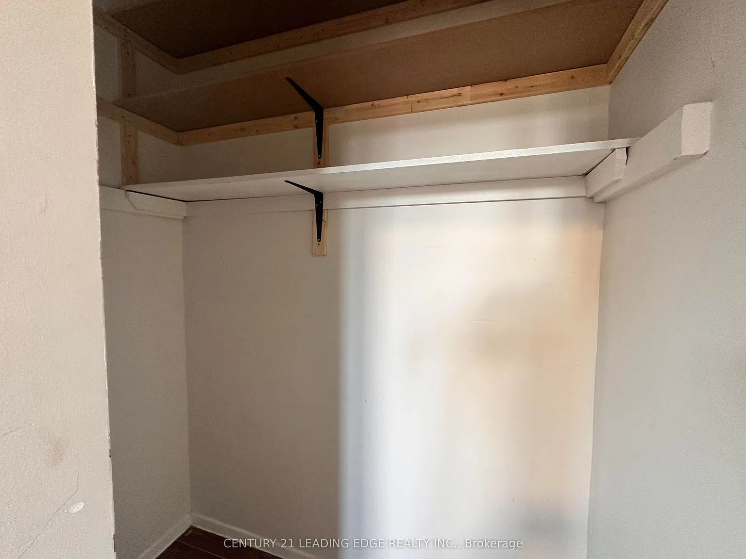 2 bed, $2,000 — Photo 4