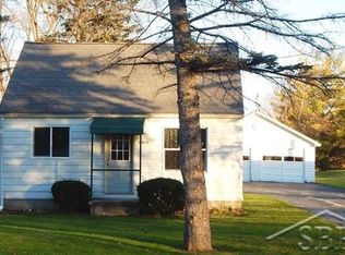 2895 Weigl Rd, Saginaw, MI 48609
