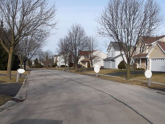 5th image of 6941 Bentley Dr