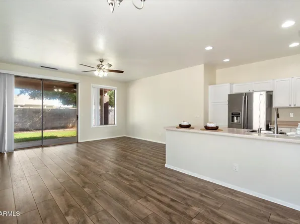 8825 N 65TH Drive, Glendale, AZ 85302