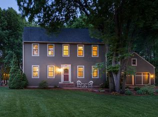 1031 Wildwood Way, Chaska, MN 55318