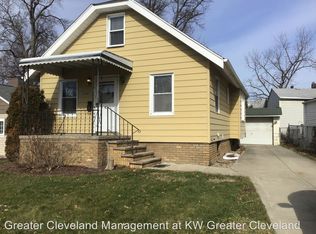 14704 Delaware Ave, Lakewood, OH 44107