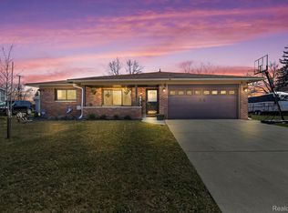 9439 Biddle St, Romulus, MI 48174