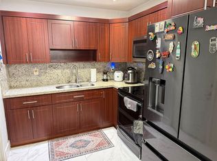 18501 NW 30th Ave, Miami Gardens, FL 33056