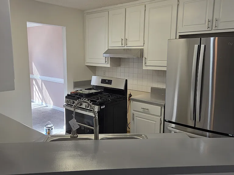 967 Forest Gln — Photo 15