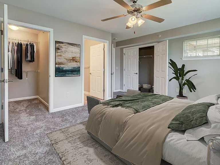 Webster Green Apartment Homes — Photo 12