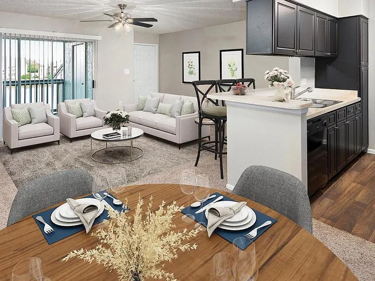 Harbour Pointe Apartment Homes — Photo 2