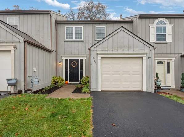 551 Brandywine Dr, Cranberry Township, PA 16066