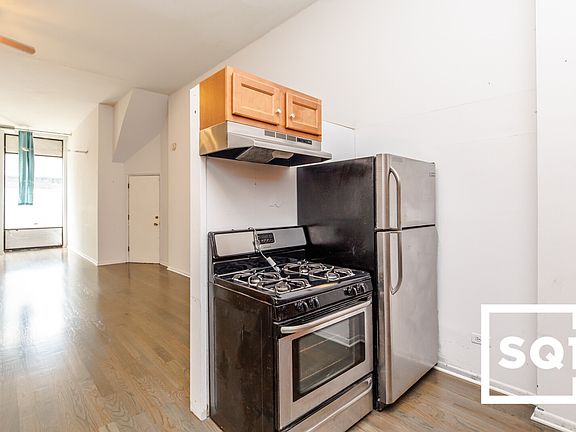 3rd image of 2047 N Hoyne Ave #2047
