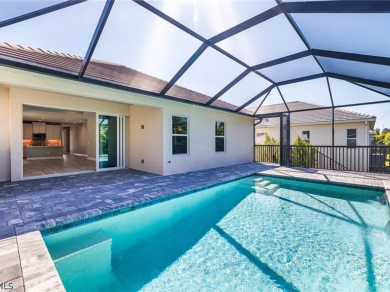 17812 Summerland Key Ct — Photo 30
