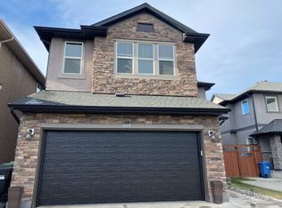 245 Aspen Stone Pl SW, Calgary, AB T3H0H5