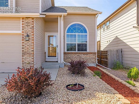 3rd image of 8091 Parsonage Ln