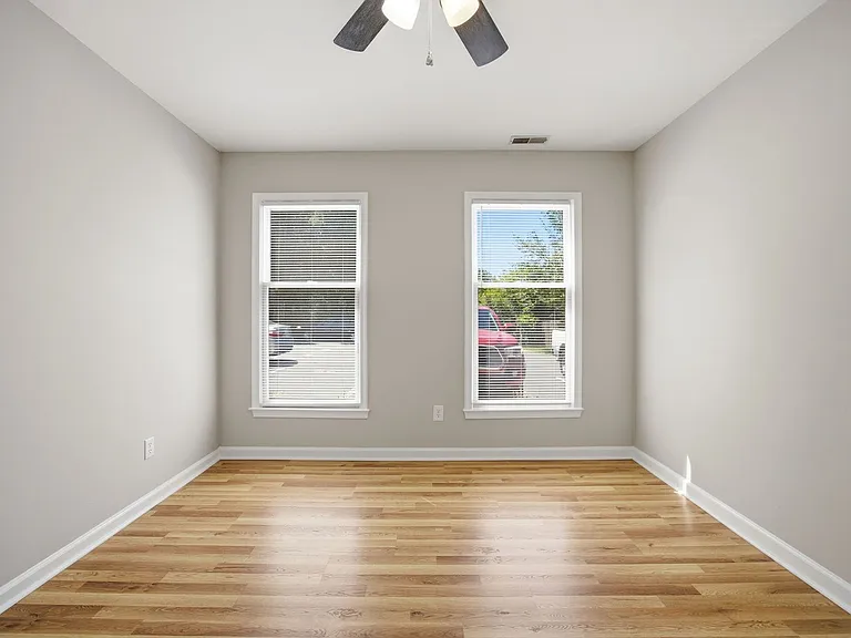 1509 Clermont Rd — Photo 12