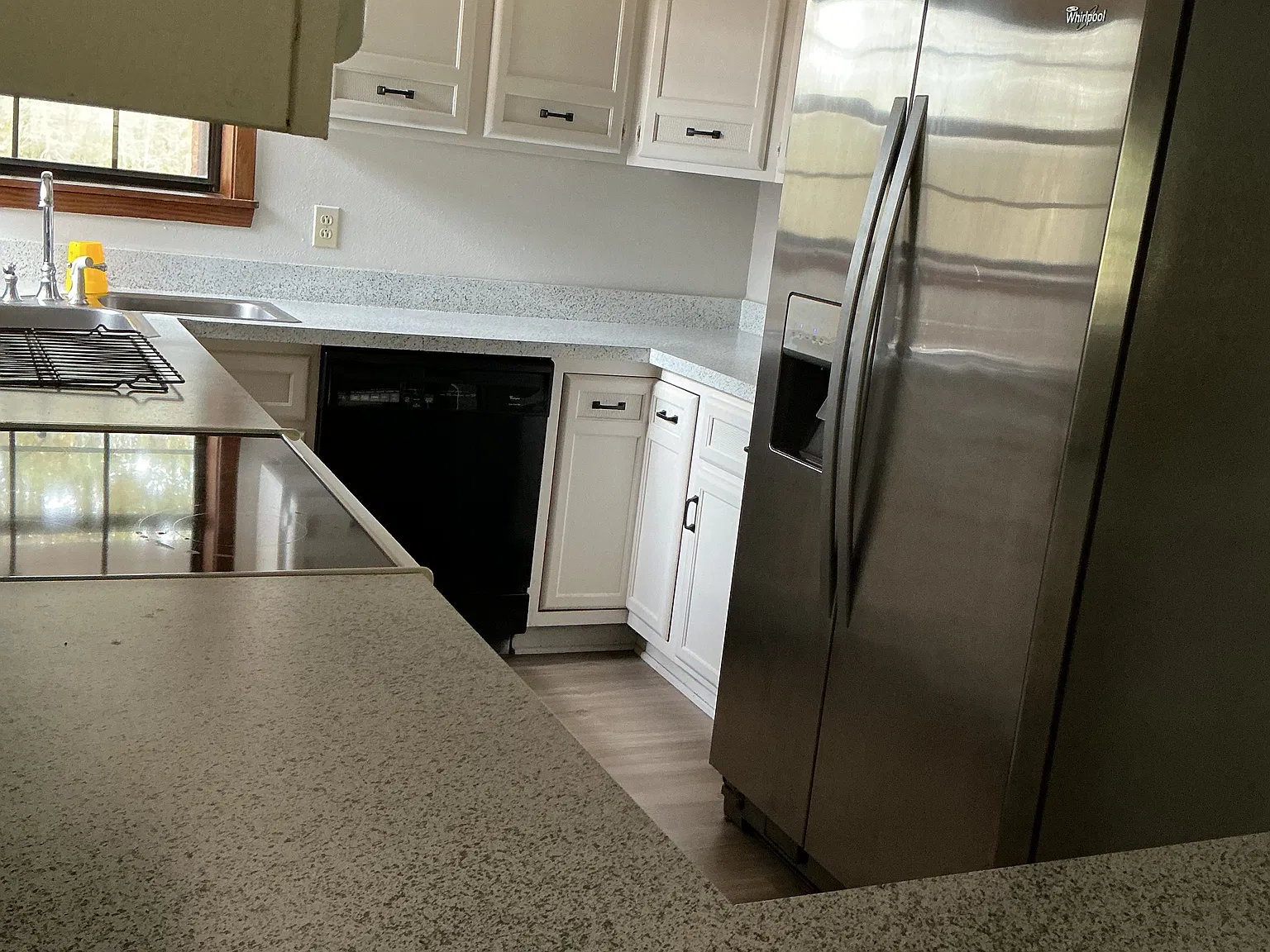 2 bed, 1320 sqft, $1,575 — Photo 4