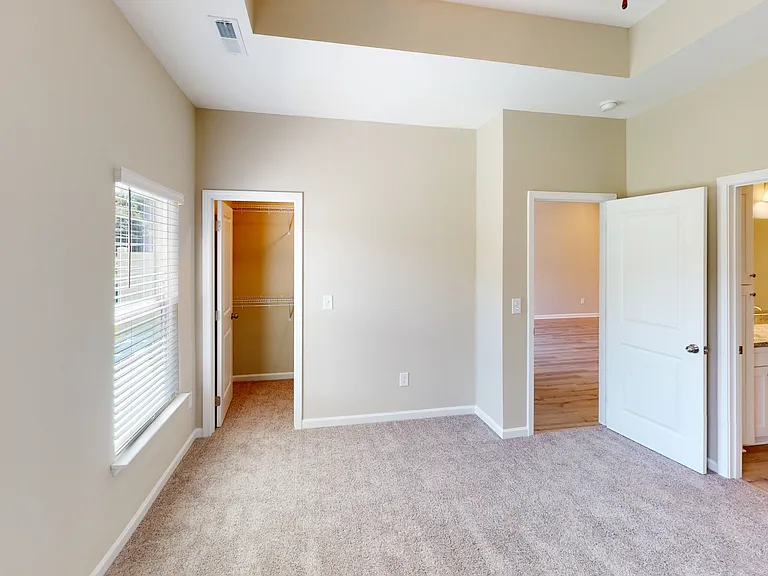 84 Racquet Club Dr — Photo 22