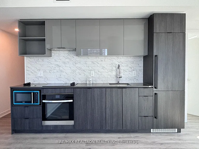 252 Church St #2515 — Photo 2