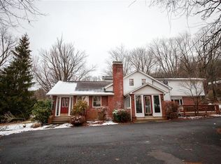 415 Frost Hollow Rd, Easton, PA 18040