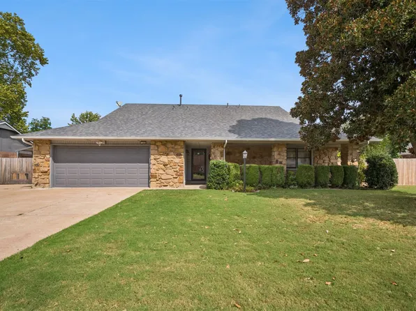 108 W Timberlane Ct, Broken Arrow, OK 74011