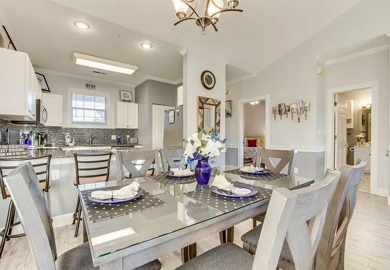 Wild Iris Dr — Photo 10