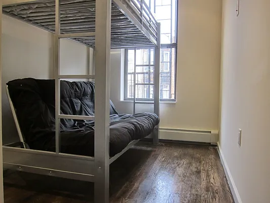 Rented by Corcoran | media 23