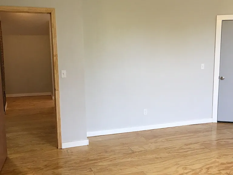 7718 S Broadway #A — Photo 11