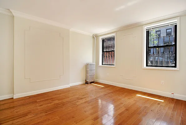 Rented by Amicourt LLC | media 6