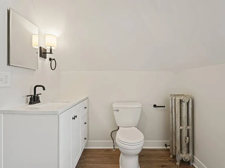 101 Union Ave #6 — Photo 11