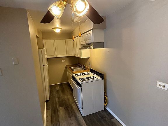 4th image of 12500 S Lincoln St APT 6