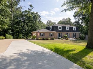 8900 Blossom Cir NW, Massillon, OH 44646