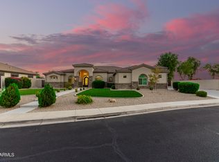 6827 E Ivyglen St, Mesa, AZ 85207