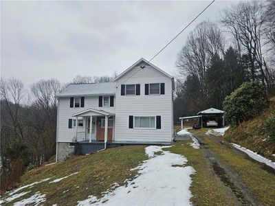 377 Crabapple Rd, Smock, PA, 15480