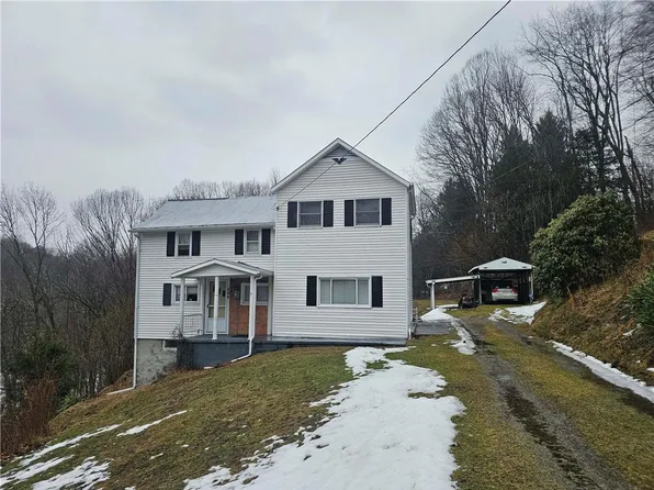 377 Crabapple Rd, Smock, PA 15480