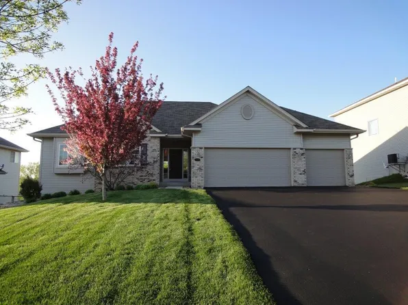 969 Bridle Creek Dr, Jordan, MN 55352